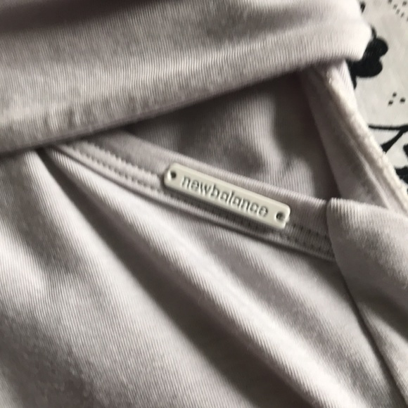 New Balance wrap top - Picture 5 of 5